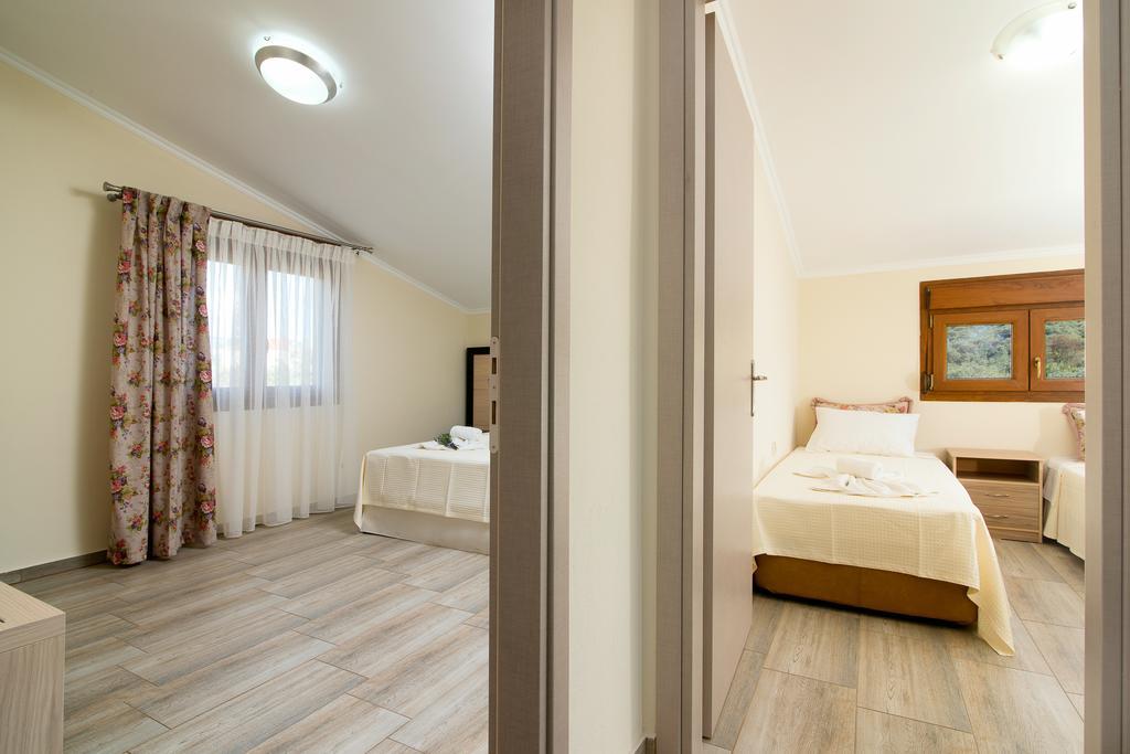 Studios Gagos Astris Esterno foto